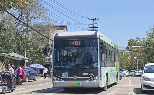 武漢401路公交車路線圖和時間表